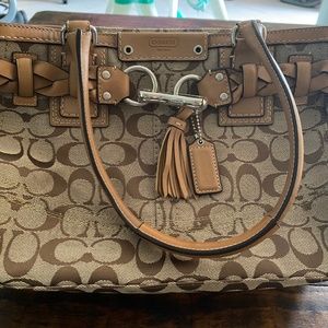 Coach shoulder bag